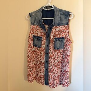 Papillon denim and floral tank size XXL